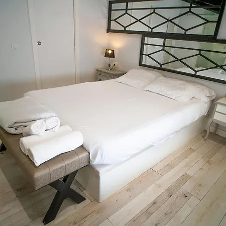 Apartmán Atico Con Terraza Y Jacuzzi En El Centro